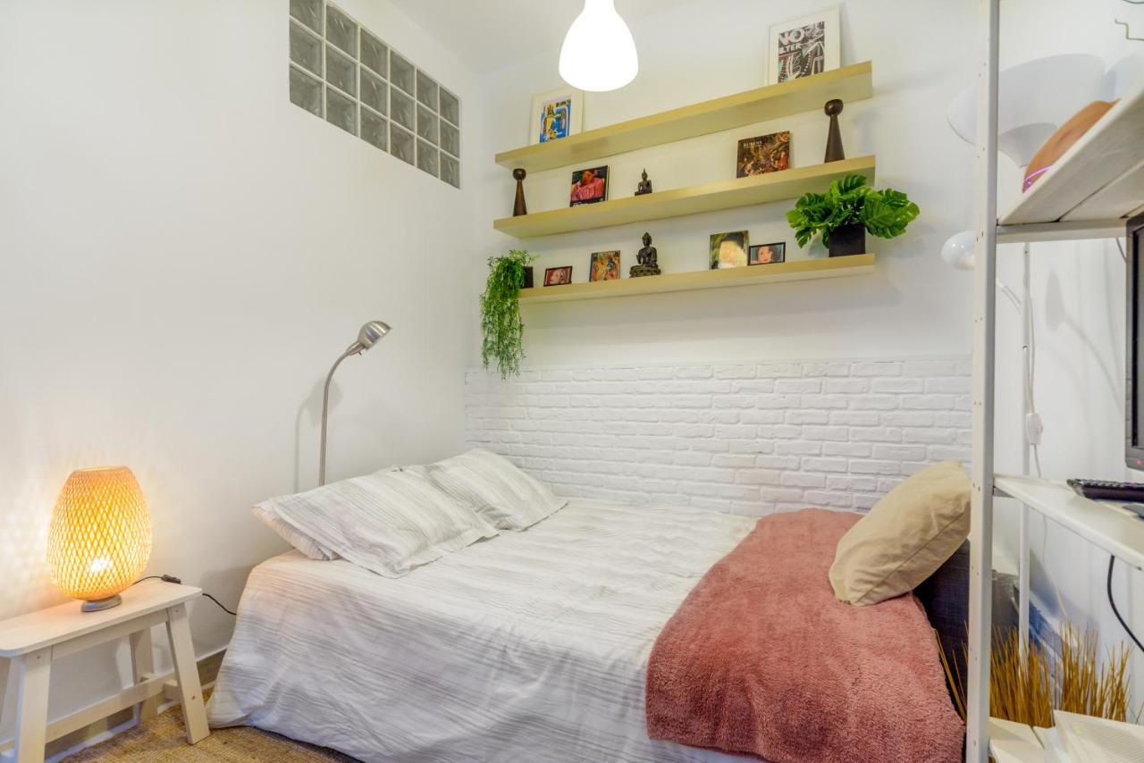 Stylish Loft At Chueca'S Heart Apartment Madrid Bagian luar foto