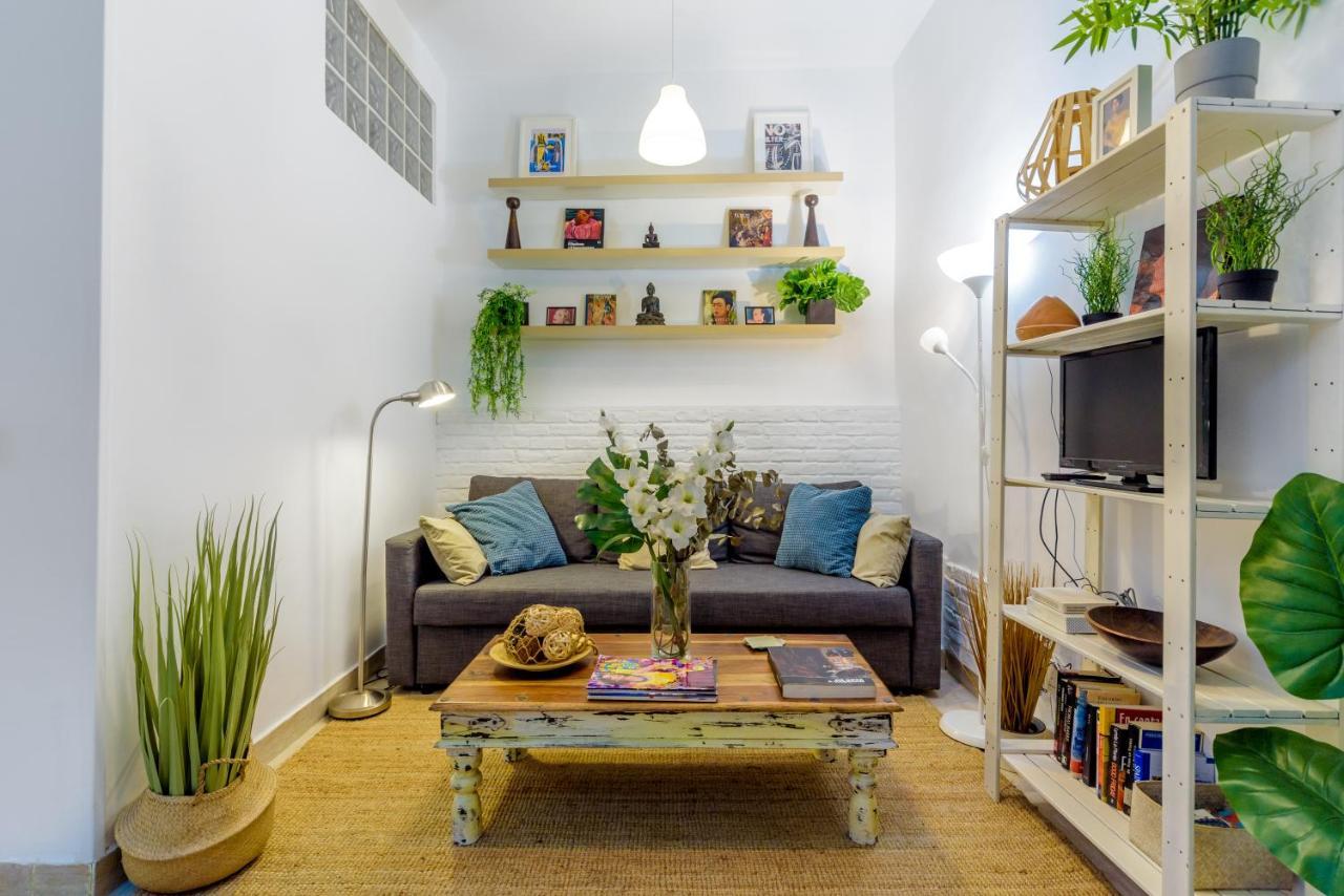 Stylish Loft At Chueca'S Heart Apartment Madrid Bagian luar foto