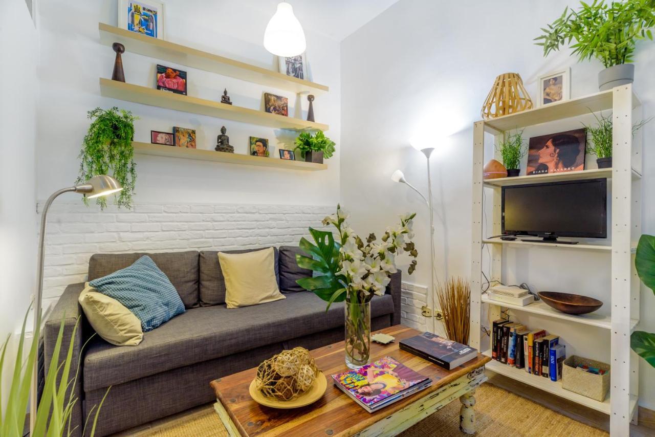 Stylish Loft At Chueca'S Heart Apartment Madrid Bagian luar foto