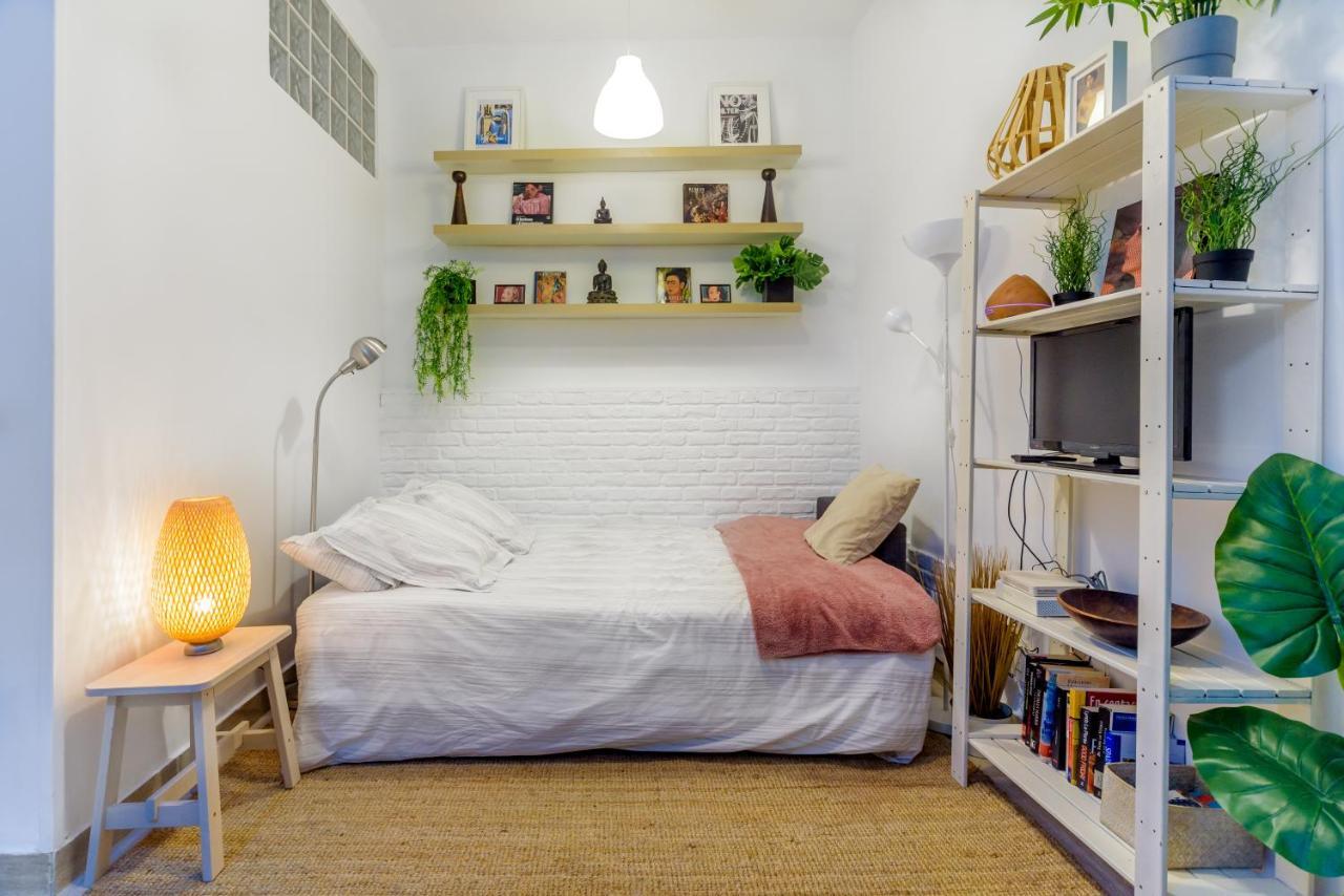 Stylish Loft At Chueca'S Heart Apartment Madrid Bagian luar foto