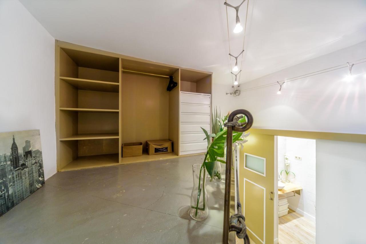 Stylish Loft At Chueca'S Heart Apartment Madrid Bagian luar foto