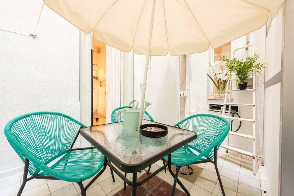 Stylish Loft At Chueca'S Heart Apartment Madrid Bagian luar foto